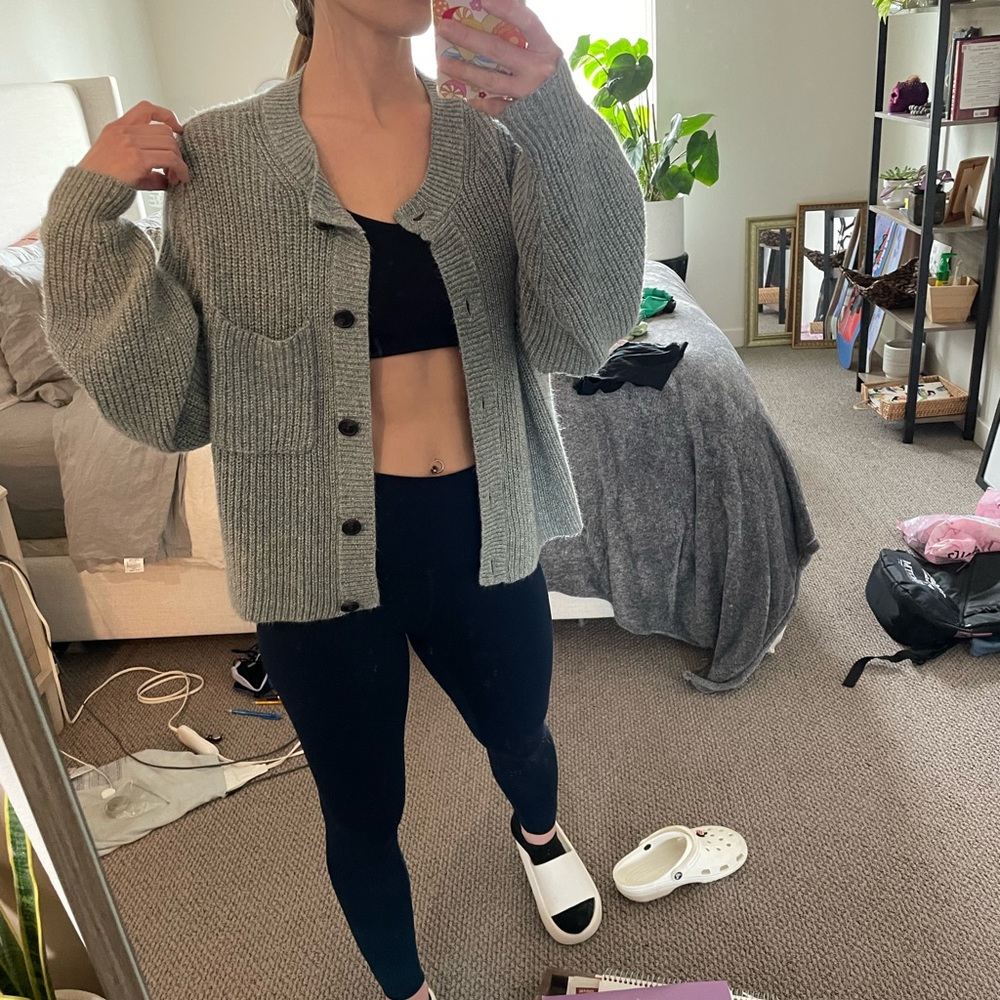 American Eagle cardigan